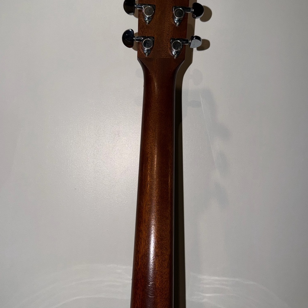 Yamaha FS700S Acoustic Guitar with Spruce Top - Picture 12 of 12